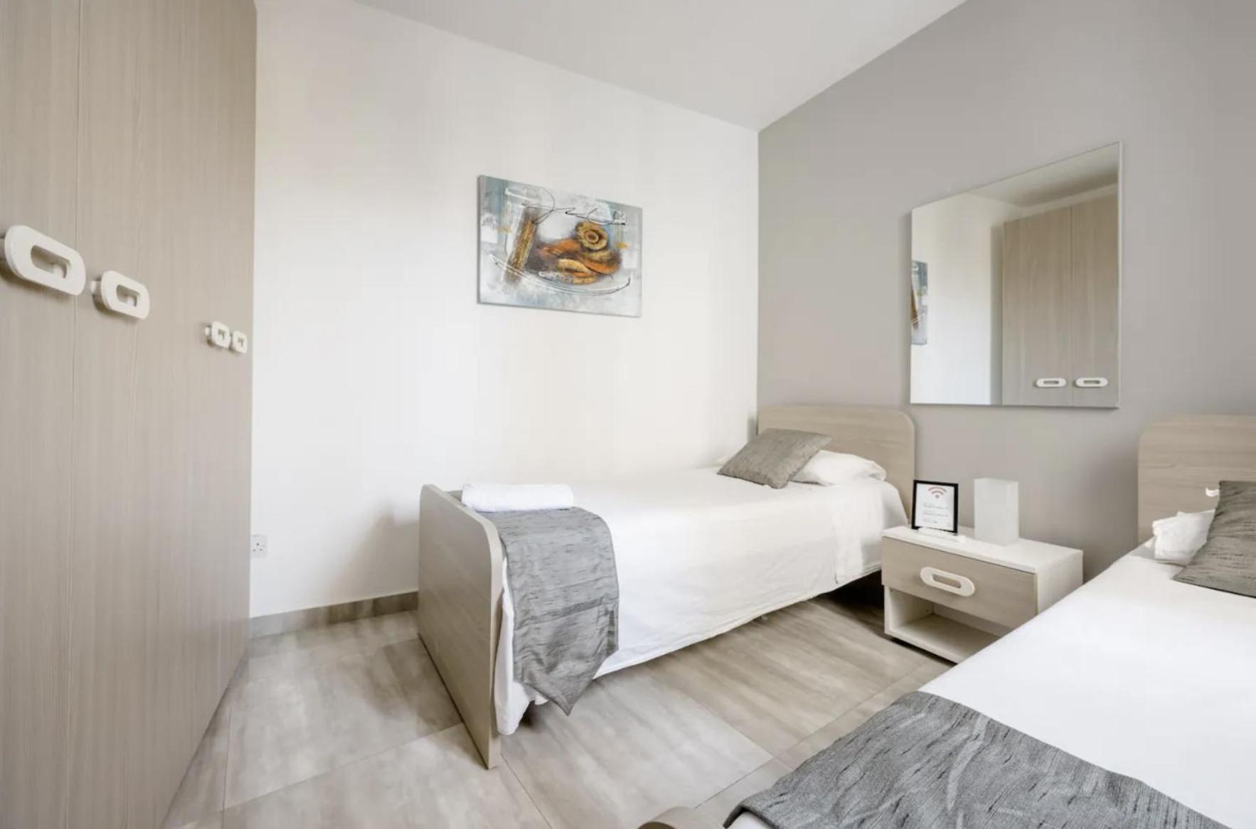 F12 Room 2, Private Room Two Single Beds Privated Bathroom In Shared Flat Мсіда Екстер'єр фото